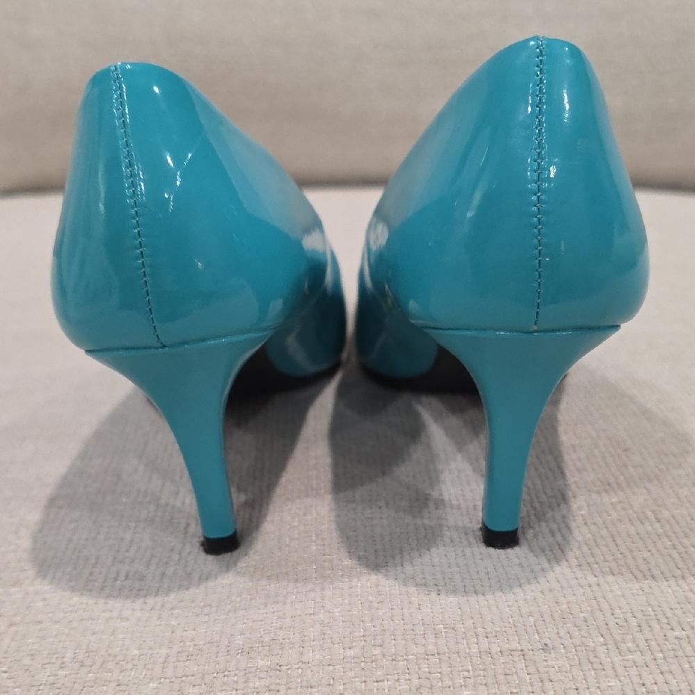 Comfort Plus by Predictions Teal Heels - Picture 3 of 6